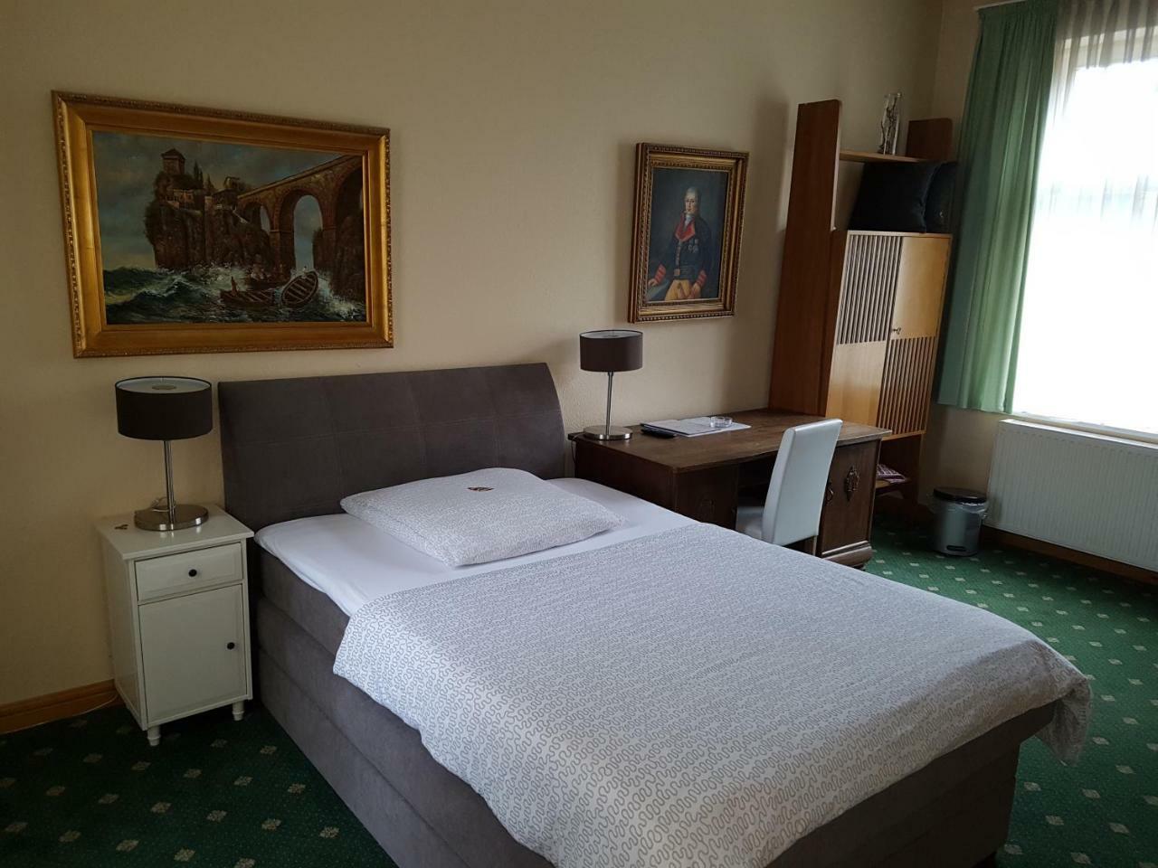 Schillers Hotel & Cafe - Garni - Lüdenscheid Eksteriør bilde